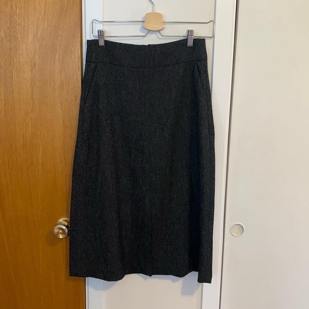 Gray speckled front slit midi skirt